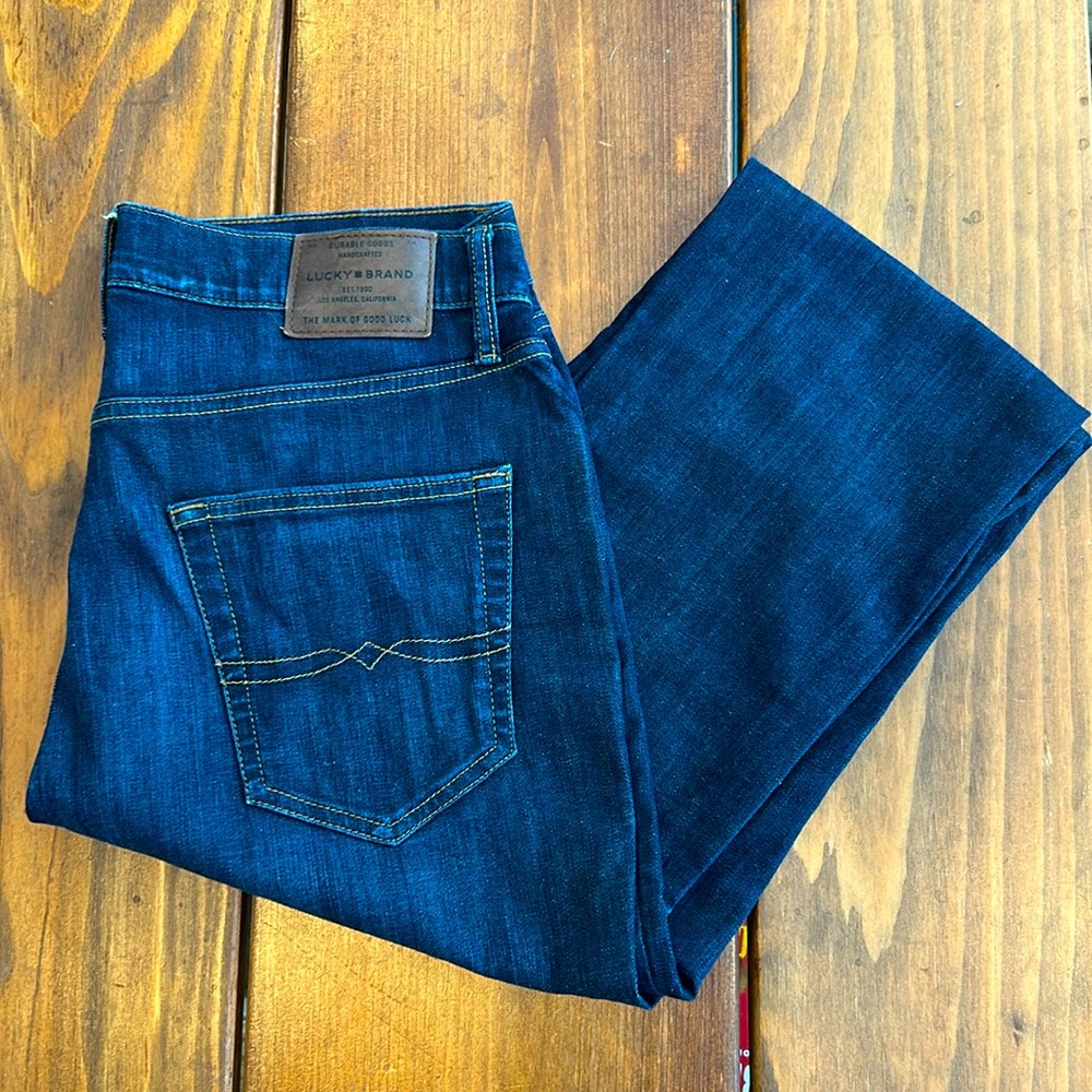 Lucky Brand Men’s Athletic Slim Fit Jeans (34x32)
